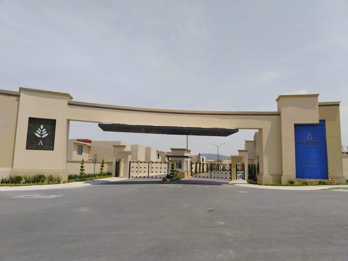 rento casa de 2 recamaras en olmos, fracc. andalucia, tizayuca hidalgo en Tizayuca para Alquiler